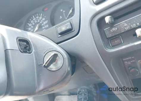 1996 Toyota Tercel Std/Dx z USA, uszkodzony, nr VIN JT2AC52L4T0135155